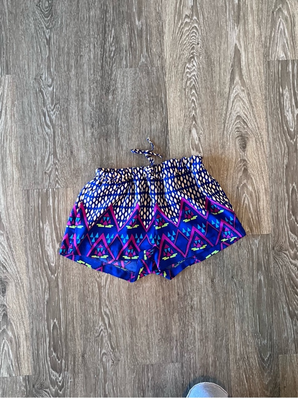 Women’s Purple Geometric Printed Elastic Waist Shorts